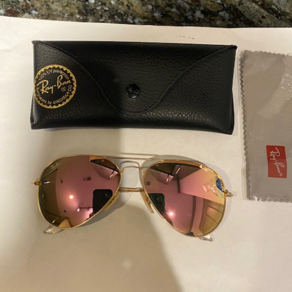 Ray-Ban Aviators - Picture 4 of 7